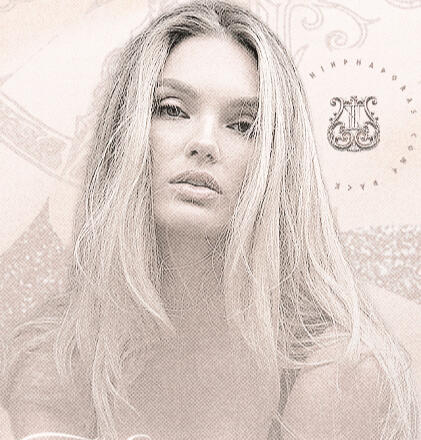 Romee Strijd as Hera